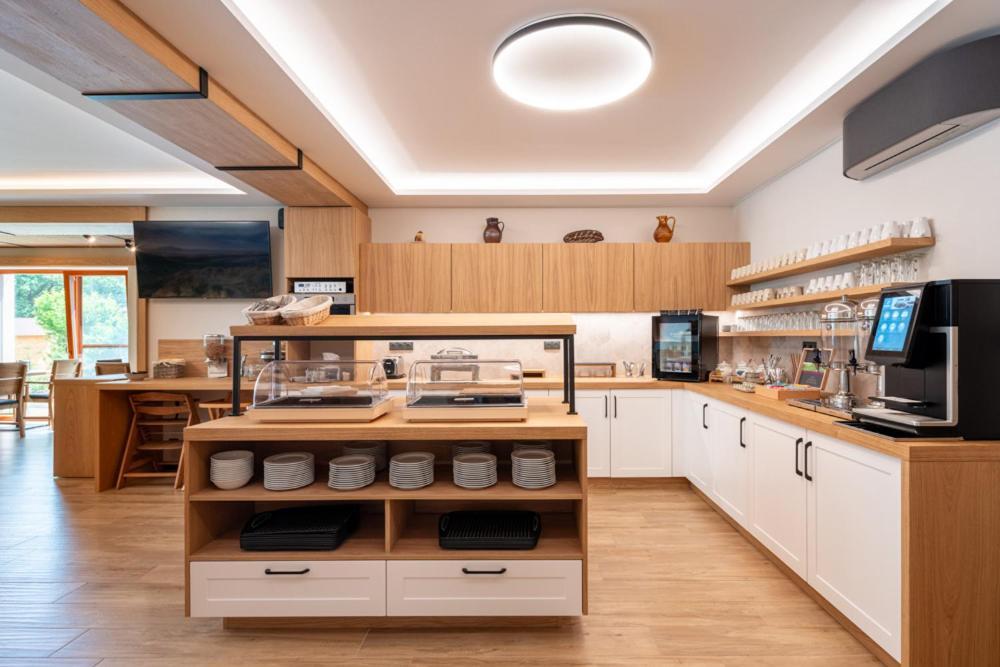 Penzion Vcelarsky Dvur Lednice Ngoại thất bức ảnh